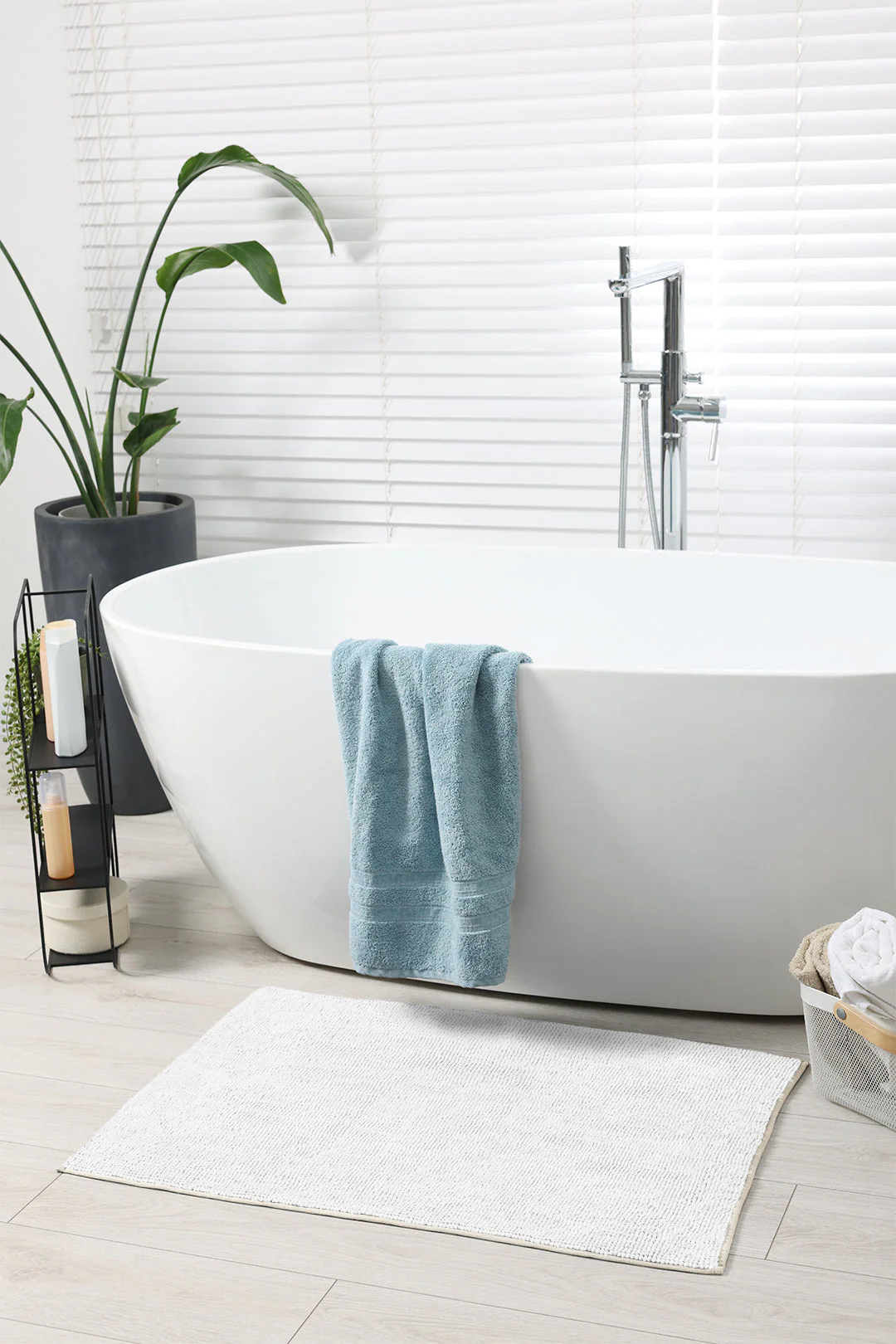 Mono Cloud Bath Mat - Image 3
