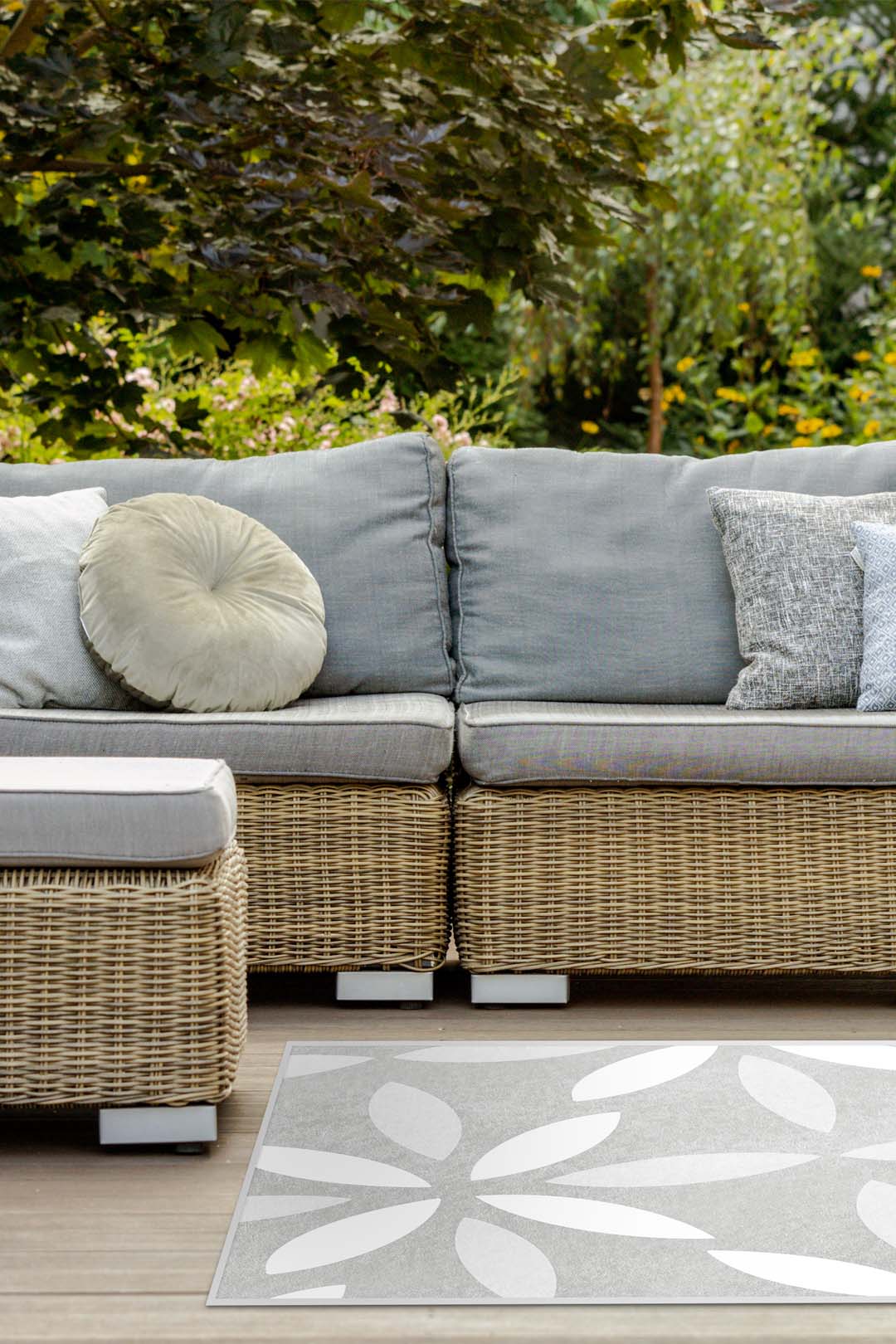 Outdoor Spring Mist Rug - Image 10